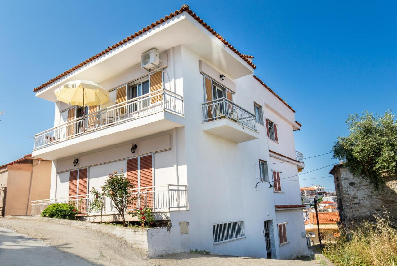 "Thea" Apartment 1 Skála Marión 외부 사진